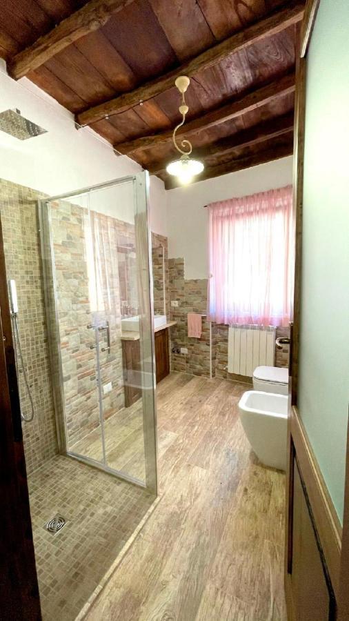 Casa Del Glicine-Monolocale Centro Storico Con Parcheggio Gratuito, E Self Check-In Apartment Bagnoregio Exterior photo